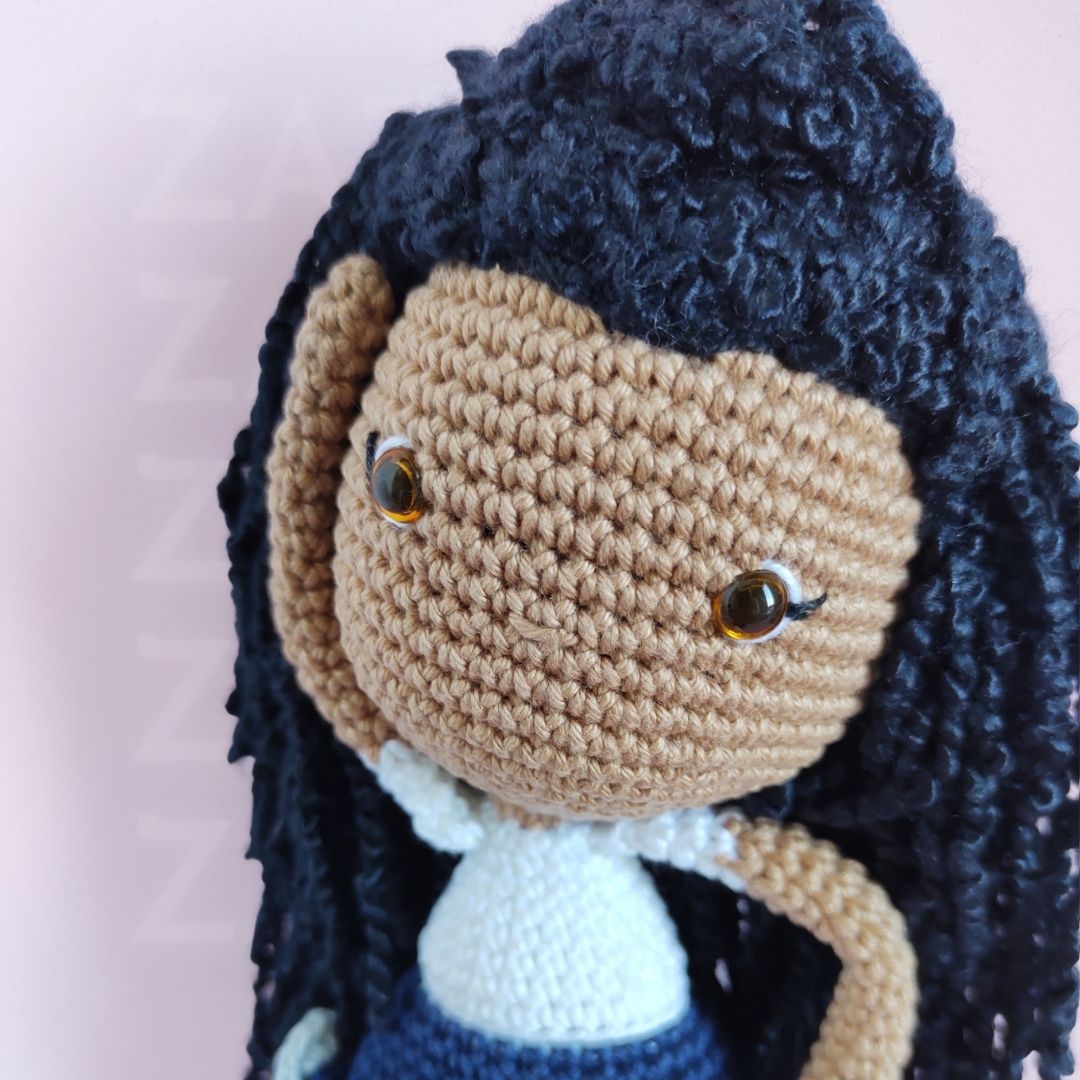 Boneca Bia Amigurumi