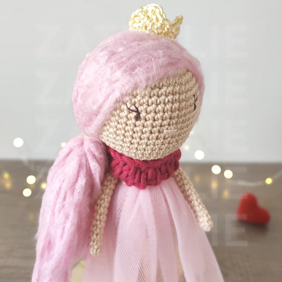 Boneca Princesa Rose I Amigurumi